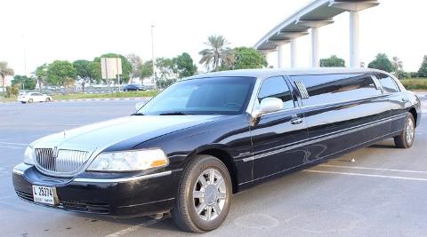 Lincoln 8 Pax Stretch Limo - 1 Hour Transfer